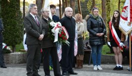 Powiększ obraz:Pamięci ofiar zbrodni katyńskiej - Zdjęcie nr20
