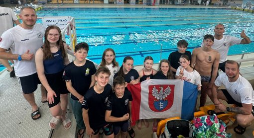 Sukces pływaków Ósemki na zawodach w Poznaniu