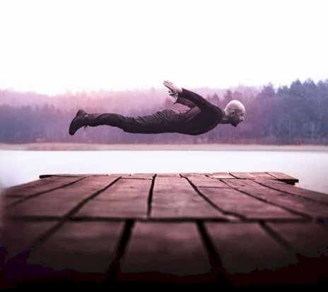 Plakat zapraszający na wydarzenie, szczegółowe informacje w aktualności