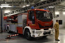 na zdjęciu wóz strażacki