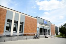 Na zdjęciu budyek przychodni NZOZ "Legionowo"