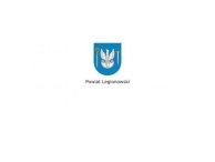 Herb Powiatu Legionowskiego. Biały orzeł na niebieskiej tarczy, po bokach figury heraldyczne miecz i pastorał.