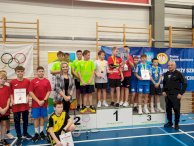 Zawodnicy w w badmintonie