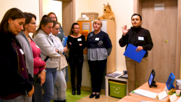 Na zdjęciu uczestniczki laboratorium terapeuty w Przedszkolu Specjalnym w Legionowie