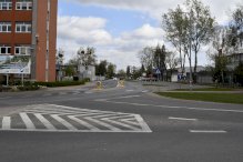 Fragment drogi powiatowej nr 1824 na wysoksci Starostwa, skrzyóżwanie ul. Szarych Szeregów i Sikorskiego